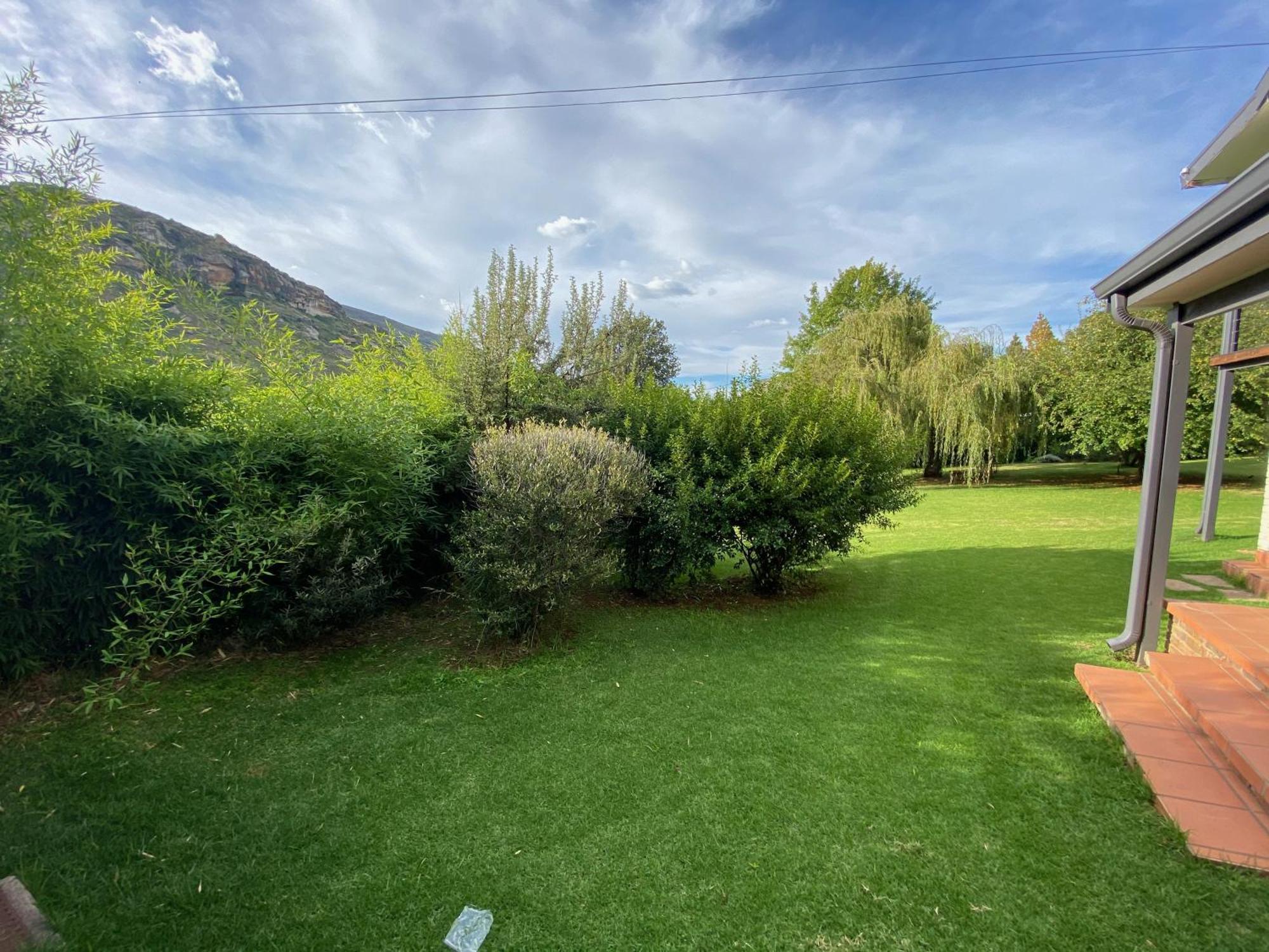 727 Church Clarens Bagian luar foto